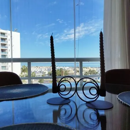 Rent4 Malaga Tamarindo Apartment *