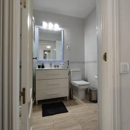 Rent4 Malaga Tamarindo Apartment